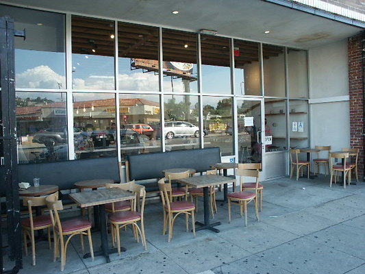 Dinosaur.Cafe.LA.08