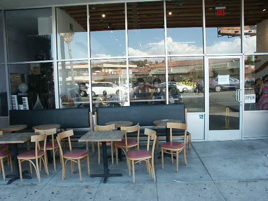 Dinosaur.Cafe.LA.23
