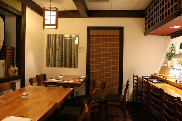 Mako Sushi 123 Onizuka St LA 90012 TK-8