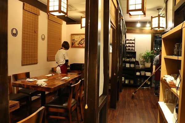 Mako Sushi 123 Onizuka St LA 90012 TK-19