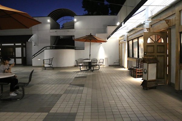 Mako Sushi 123 Onizuka St LA 90012 TK-29