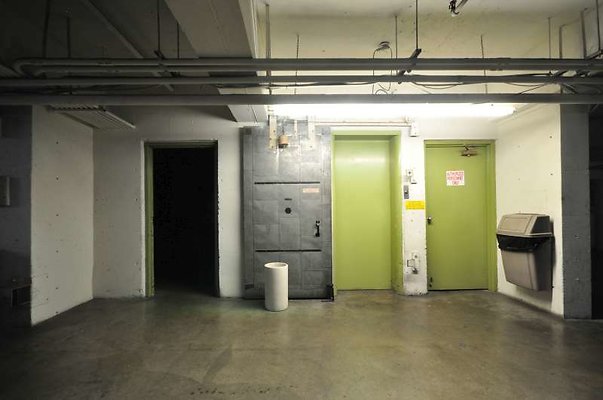 9714 elevator