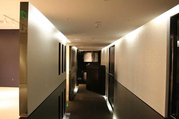 B547Suite5115