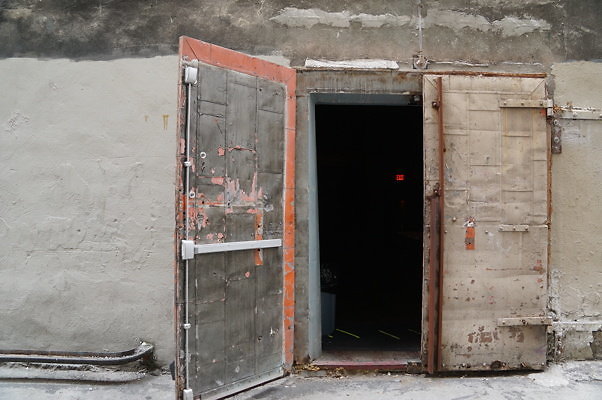 Palace.Walkways.Ext.09