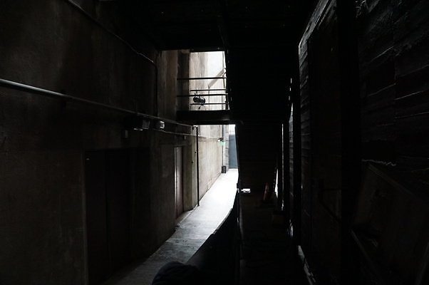 Palace.Walkways.Ext.04