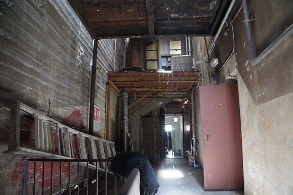 Palace.Walkways.Ext.21