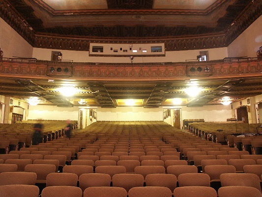 Warner.Grand.Theater.14