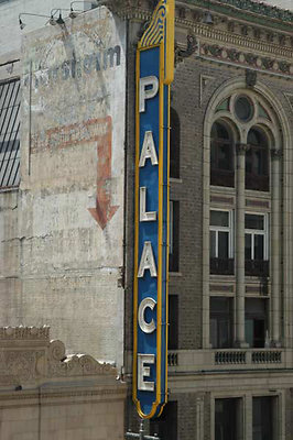 palacetheatre-exterior-004
