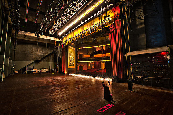 palacetheatre-stage-015