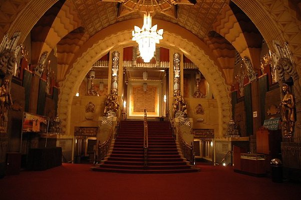 Pantages.Lobby
