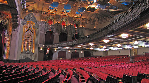 Pantages.Theater.Ints.09
