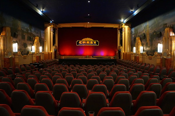 Crest.Theater