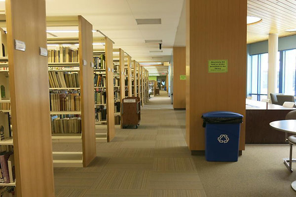 Pierce.College.Library.04