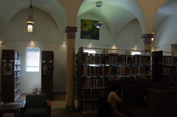 Woodbury.Library.06