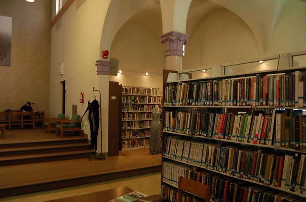 Woodbury.Library.15