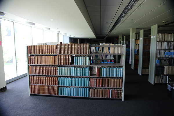 Whittier.College.Library.48