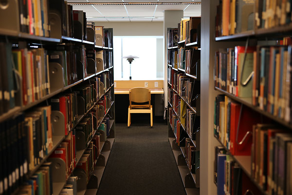 Whittier.College.Library.41