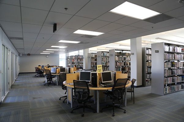LACC.Library.07