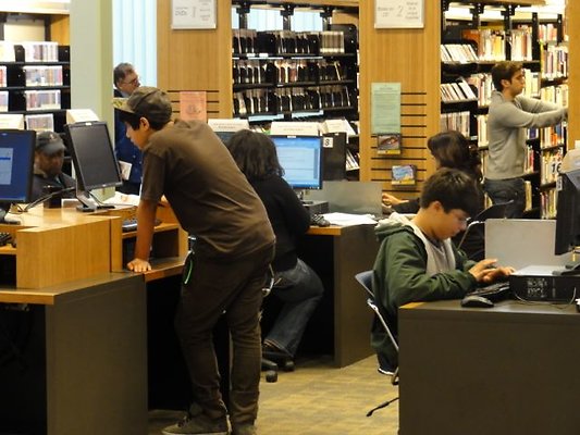 Silverlake.LA.City.Library.48