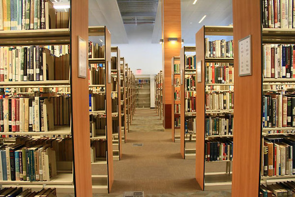 LA Harbor.College.Library.07