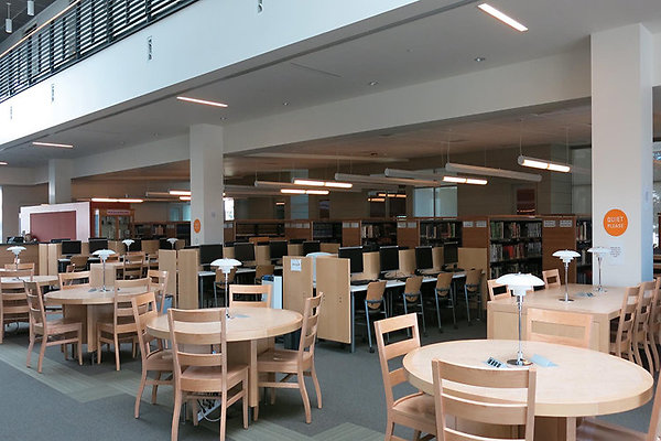 LA.Valley.College.Library.39