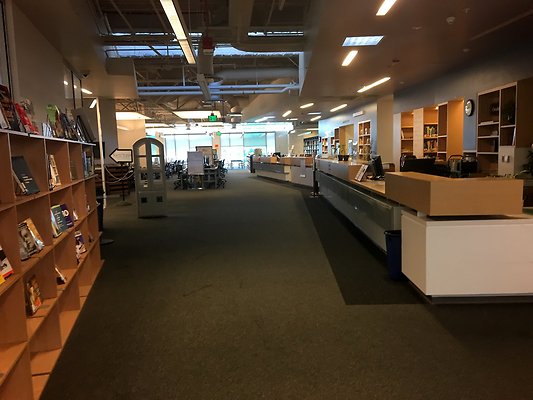 LATTC.College.Library.18