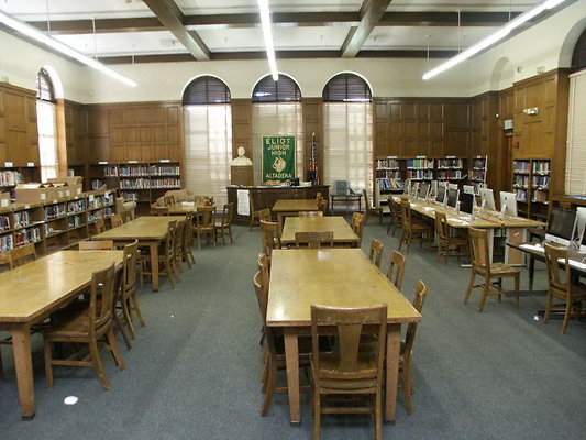 Eliot.Mdl.School.Library
