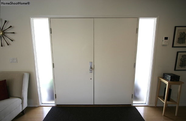 03entrance-reverse