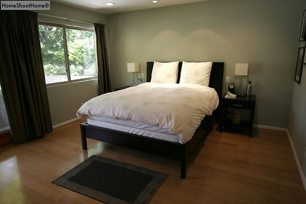26master-bedroom