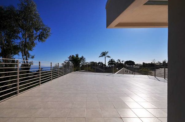 9829 patio8