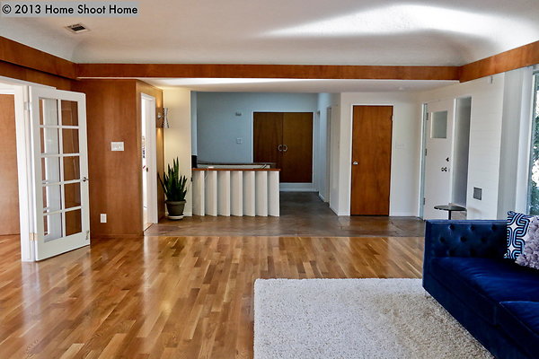 05living-room-reverse