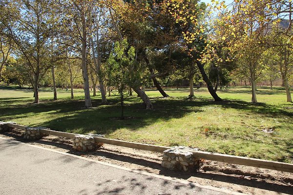 38.Omelveny.Paved.Bike.Walk.Path