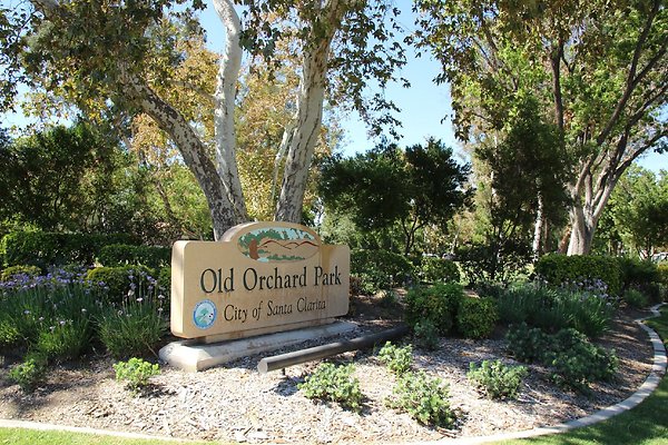 62.Old.Orchard.Park.Newhall