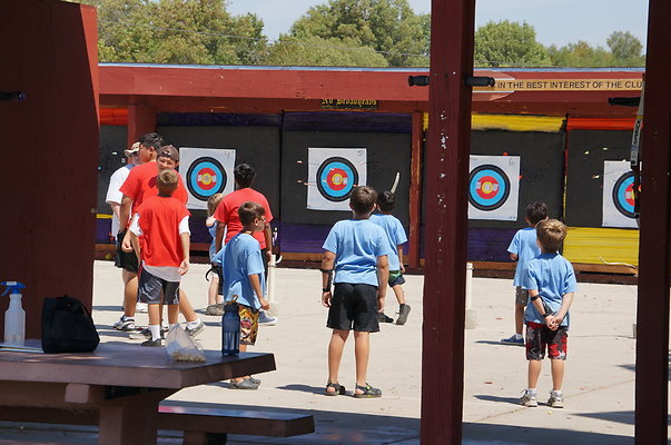 Woodley Park.Archery Range08