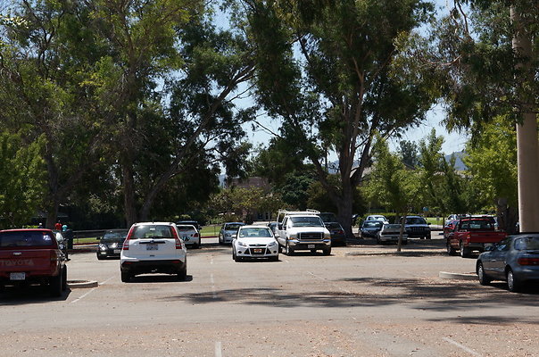 Woodley.Lakes.G.C.Parking.Lot34
