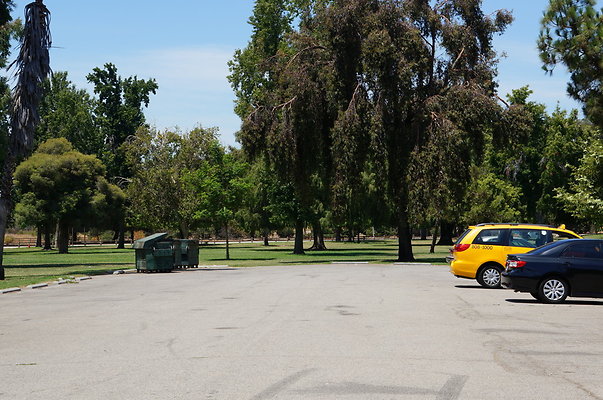 Woodley Park.Play.Ground.Parking.Lot15