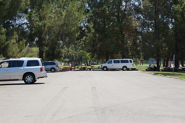 Woodley Park.Play.Ground.Parking.Lot18