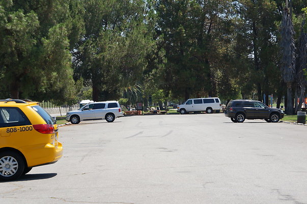 Woodley Park.Play.Ground.Parking.Lot02