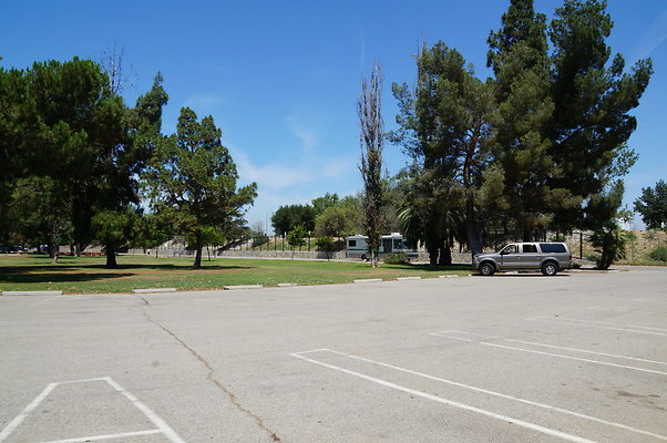 Woodley Park.Wright.Cricket Field.Parking.Lot23