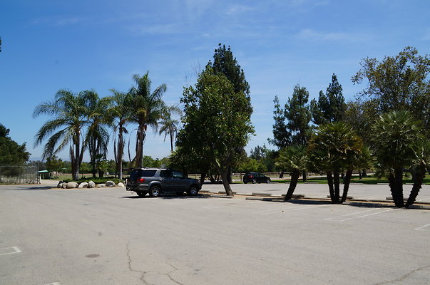 Woodley Park.Wright.Cricket Field.Parking.Lot04