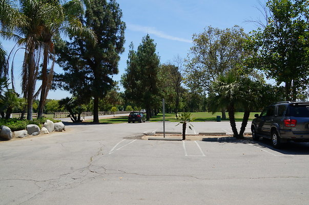 Woodley Park.Wright.Cricket Field.Parking.Lot01
