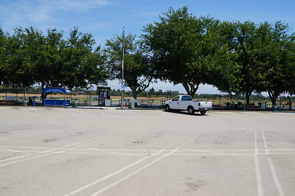 Woodley Park.Aviation.Parking.Lot11