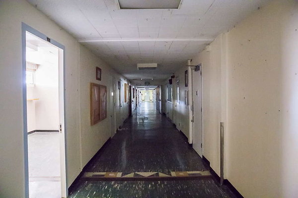 Hospital 32