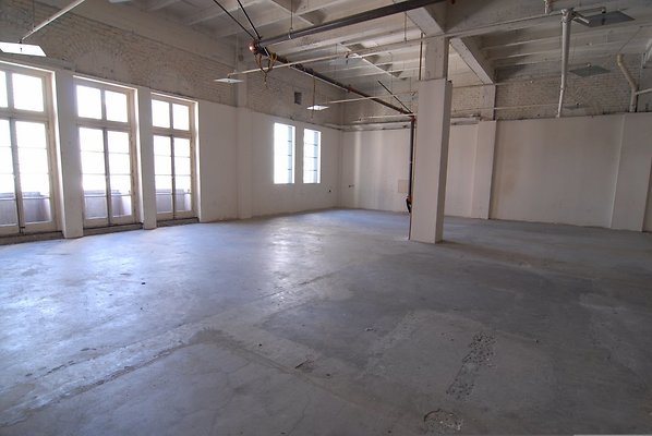 Biltmore.Basement.DTLA.23