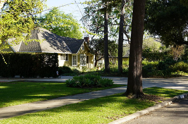 Woodward.Blvd.E.Pas.128