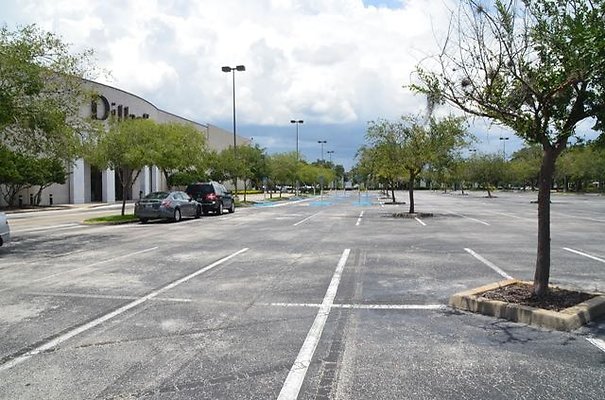 East Lot - Fashion Square Mall - 11 of 20