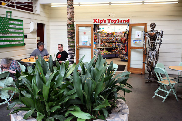 3rd&amp;FairfaxFarmersMarket 2015-06-27 STST 027