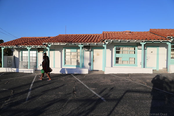 09 El Rancho Motel