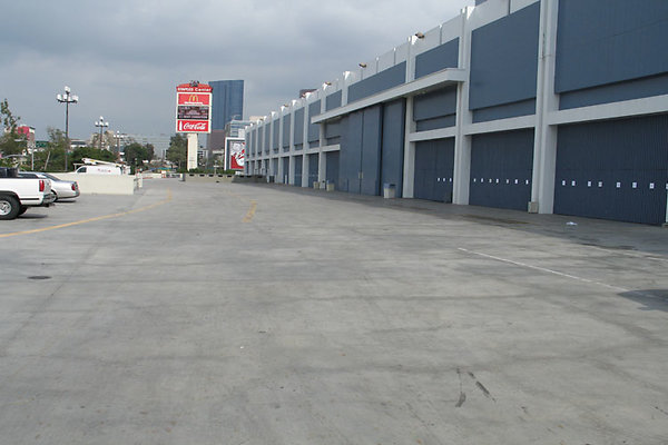 Exterior-Loading Dock-17