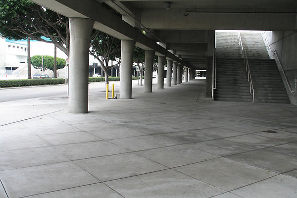 Exterior-Sidewalk